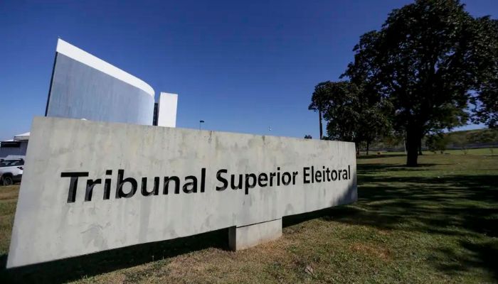 TSE proíbe candidato de impulsionar link com o nome de adversário